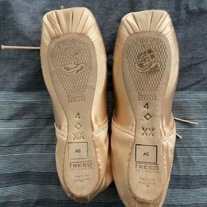 FREED pointe shoes brand new